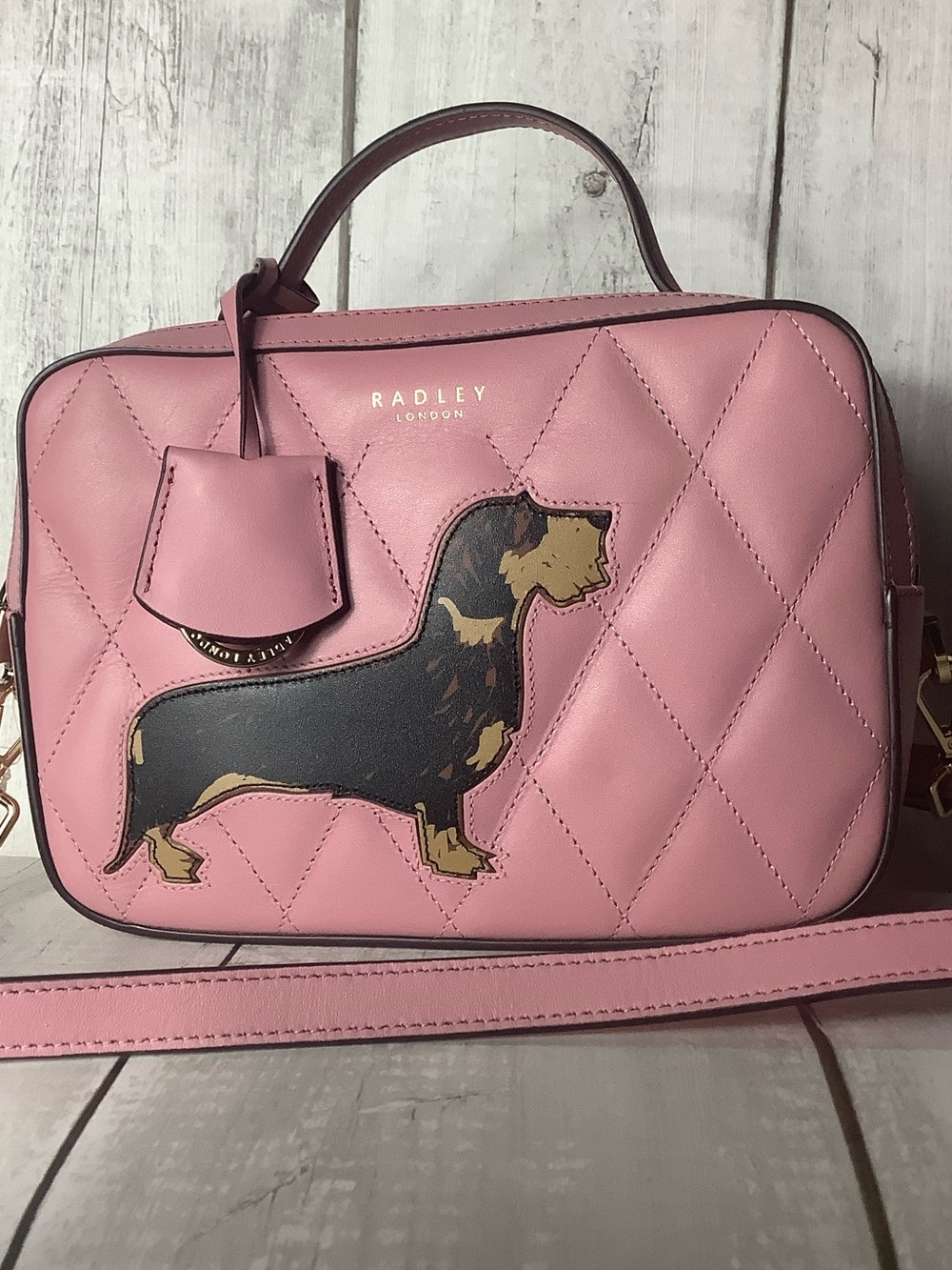 RADLEY LONDON Pink Quilted Leather Dachshund Crossbody - Picture 2 of 5